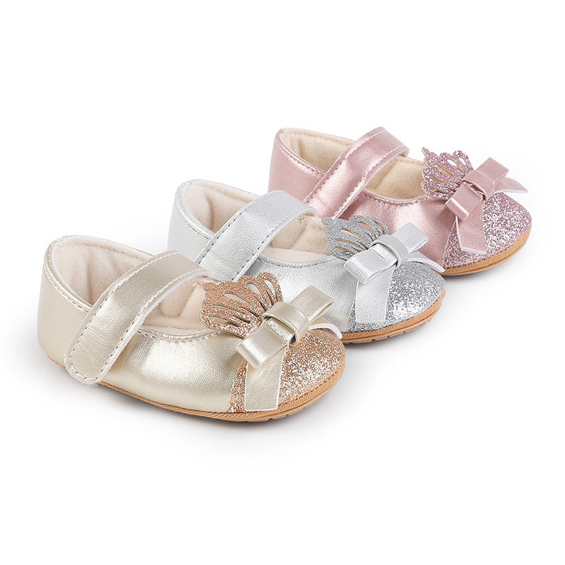 Baby pre-walker leather princess shoes with crown