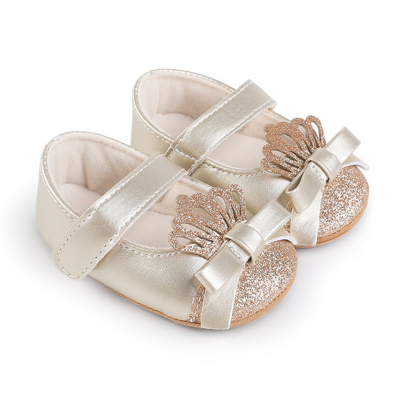 Baby pre-walker leather princess shoes with crown