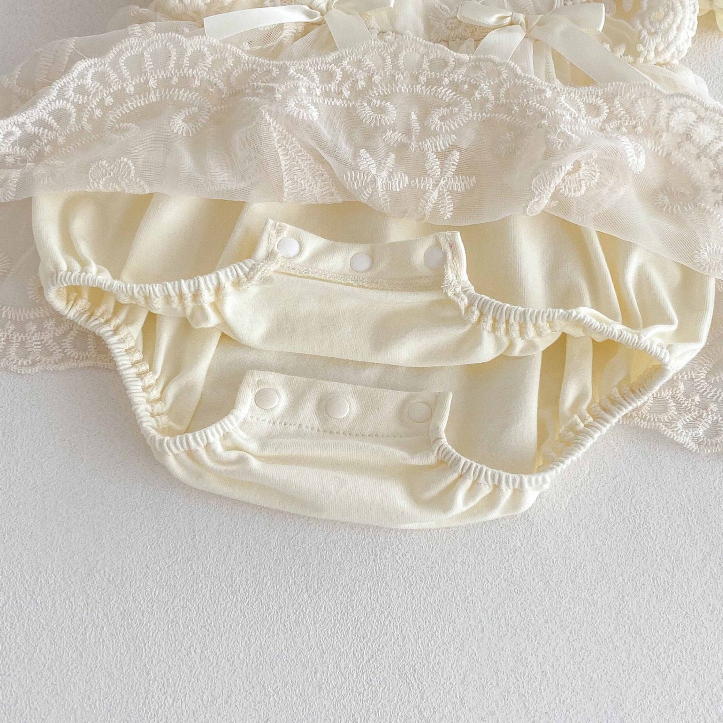Short ruffle sleevelave romper dress 2 ribbon bows beige