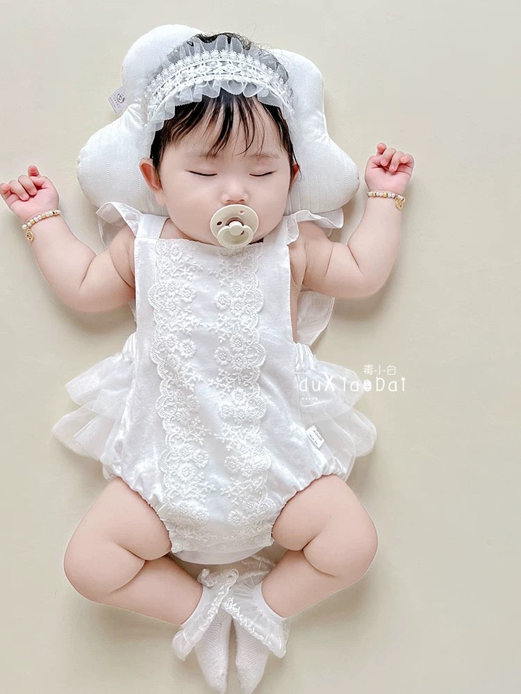 set of 2pcs Baby Girl vintage style Romper Dress with embroidered flowers + lace headband