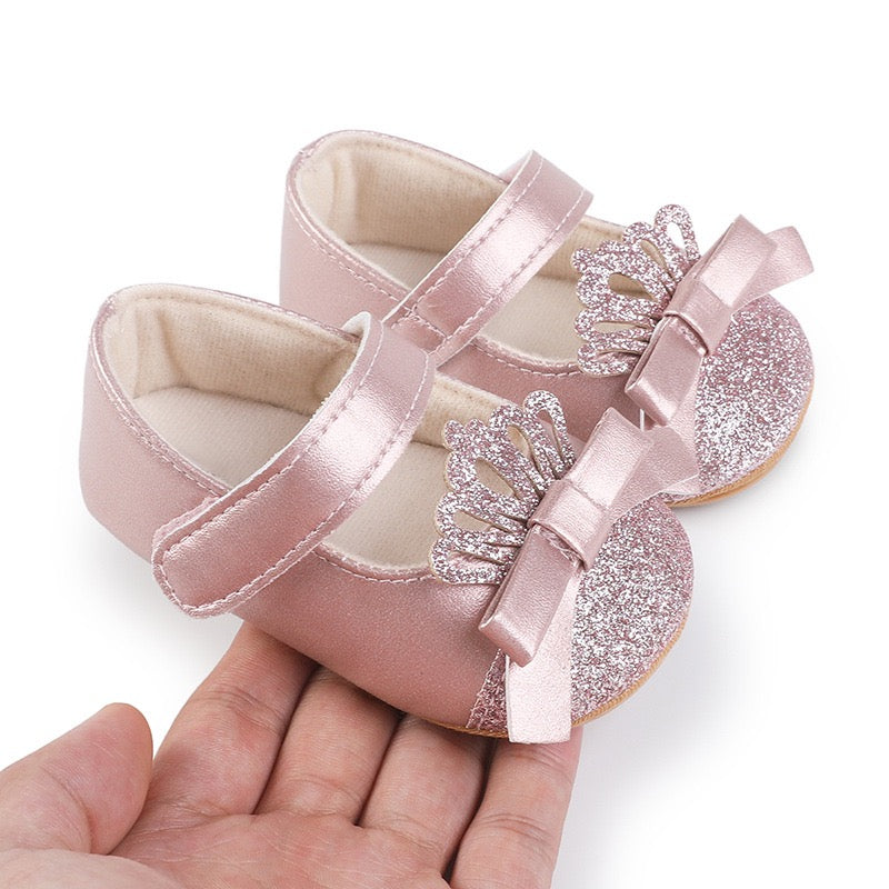 Baby pre-walker leather princess shoes with crown