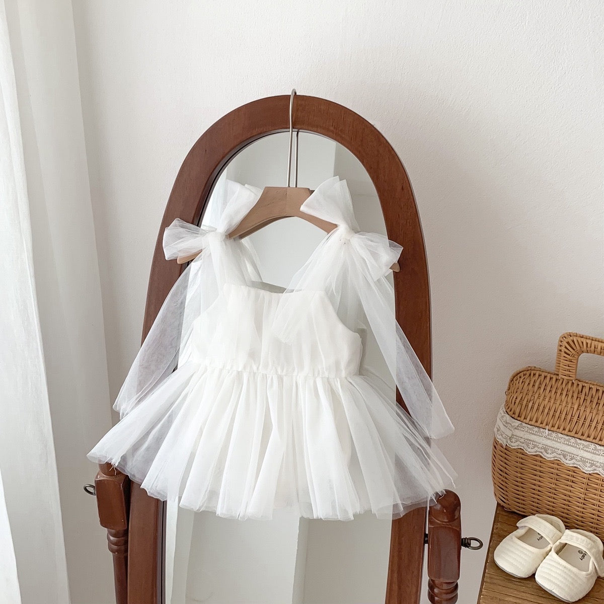 Baby Girl romper dress tulle skirt adjustable straps 2 color