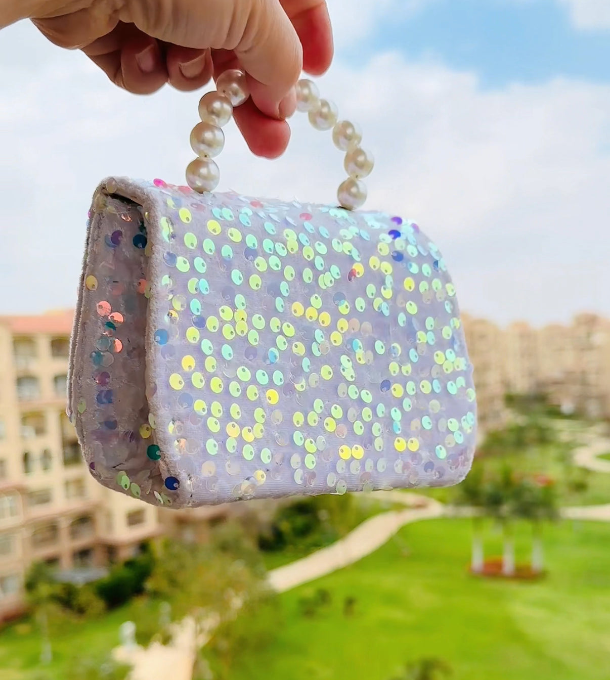 Cute bag with bow knot