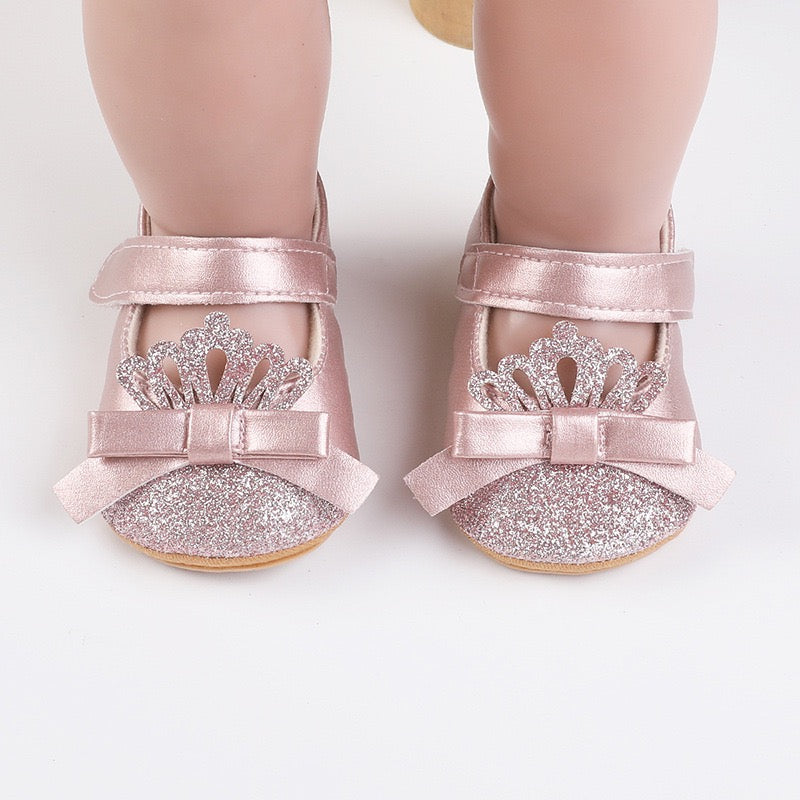 Baby pre-walker leather princess shoes with crown