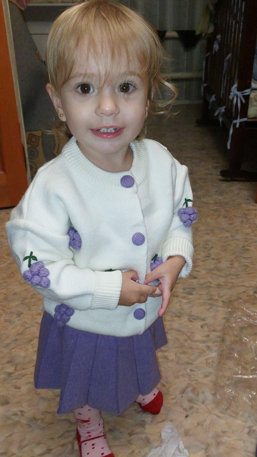 طقم مكون من قطعتين سترة صوفية محبوكة للفتيات + تنورة لون أرجواني