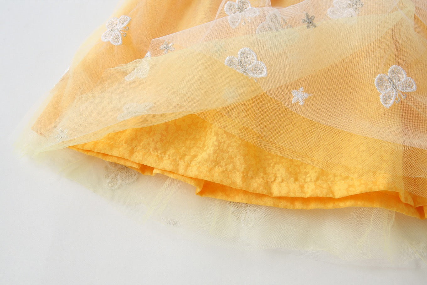 2 pcs set baby dress Petal shape collar and embroidered butterfly + hat