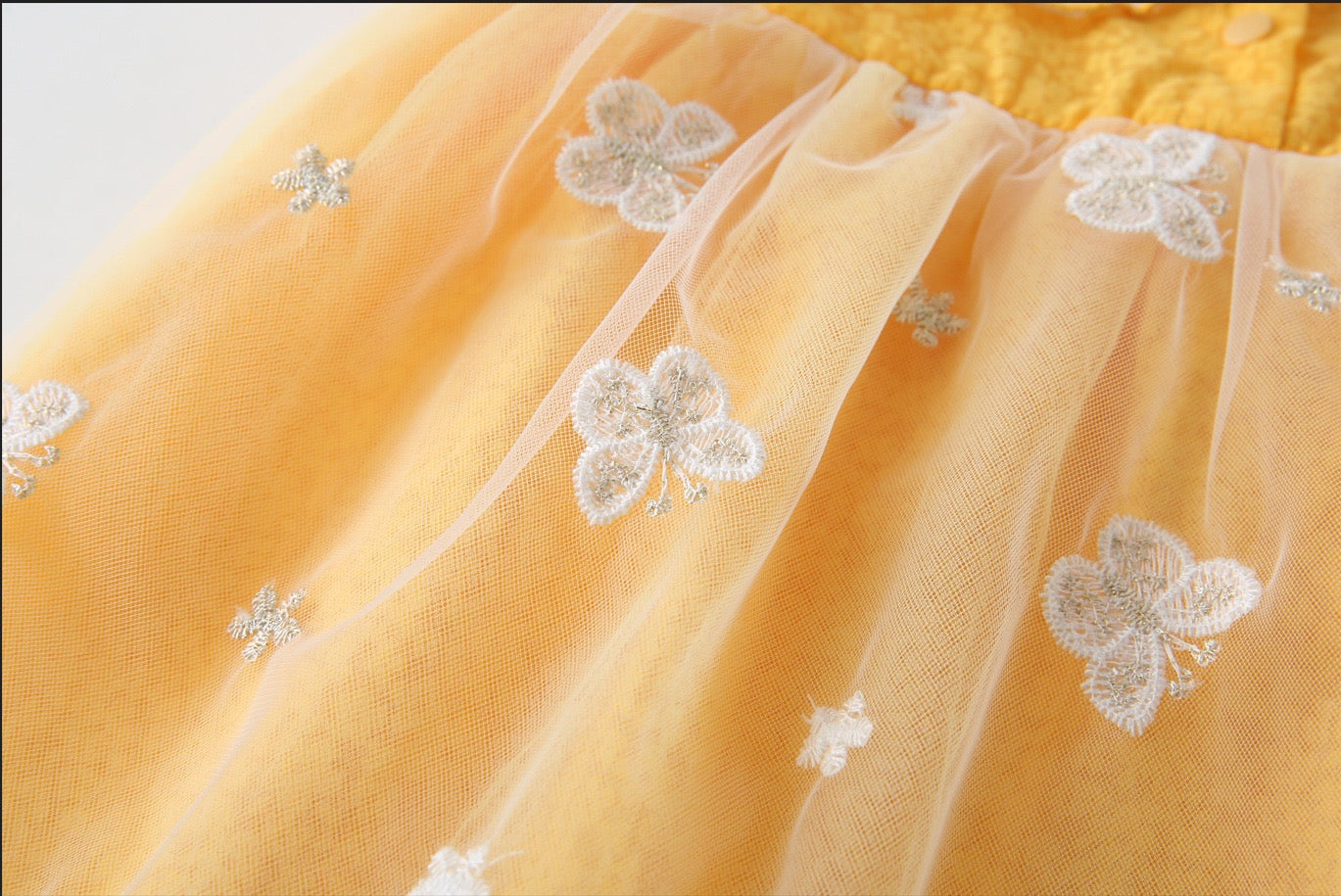 2 pcs set baby dress Petal shape collar and embroidered butterfly + hat