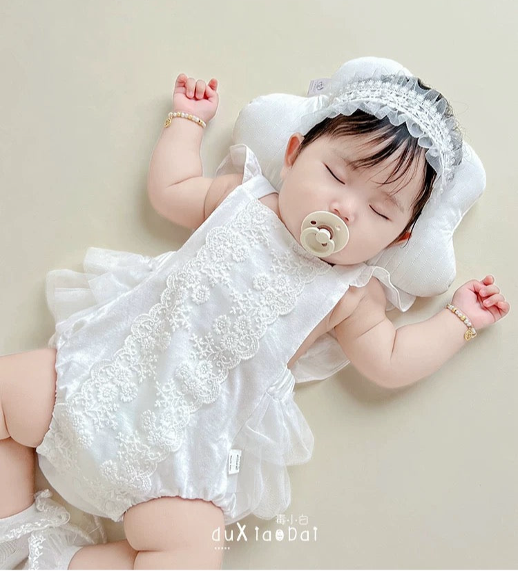 set of 2pcs Baby Girl vintage style Romper Dress with embroidered flowers + lace headband