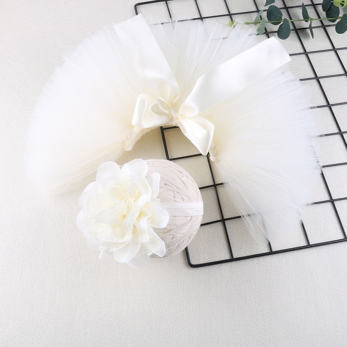 set of 2pcs 0-1 month Baby Girl tutu dress + flower headband beige color
