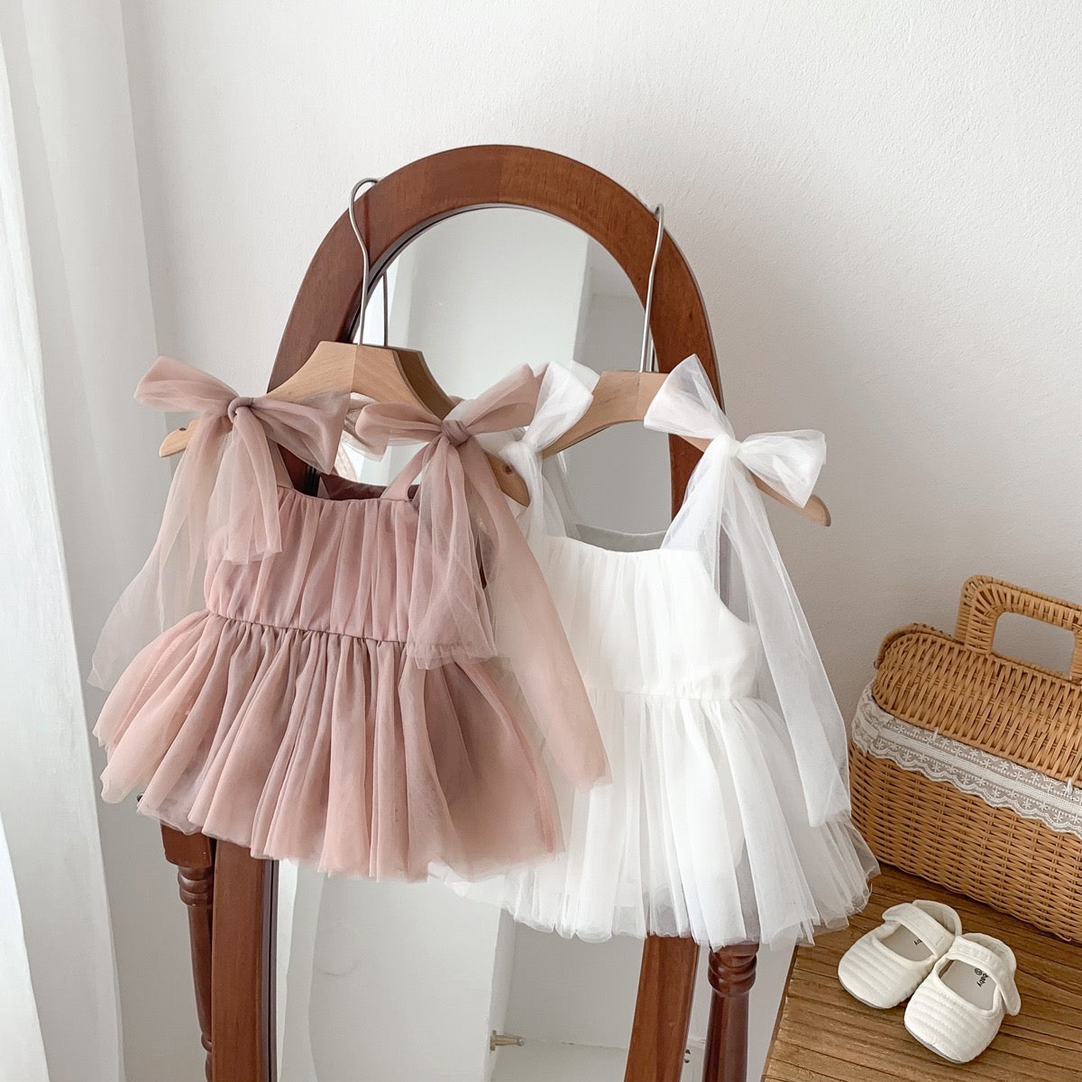 Baby Girl romper dress tulle skirt adjustable straps 2 color