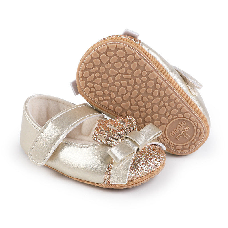 Baby pre-walker leather princess shoes with crown