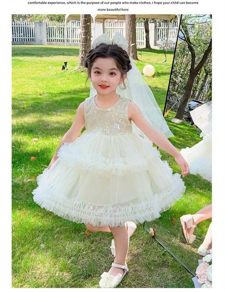 Set of 2 pcs Multi layered princess dress very soft with sequins + hair clip with big bow and tulle