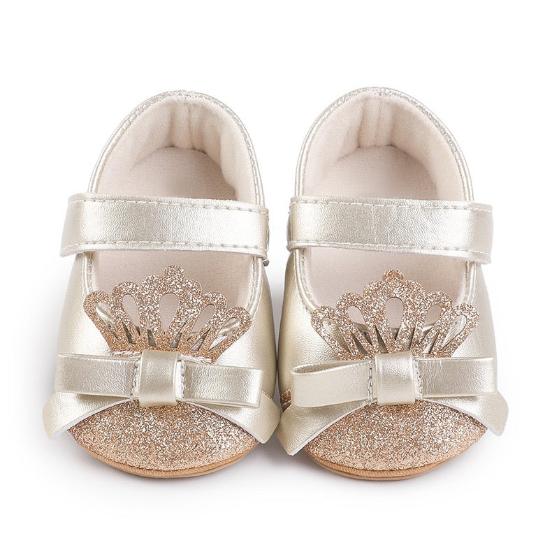 Baby pre-walker leather princess shoes with crown