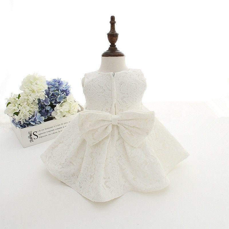 set of 2pcs White dress with big removable bow at back and silver line at waist + hat