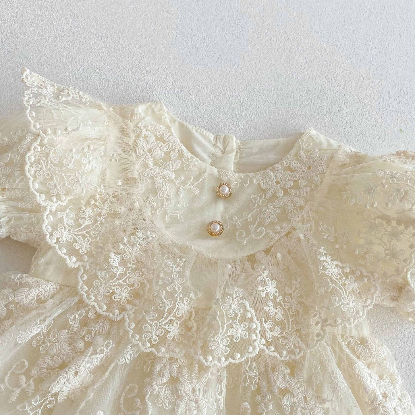 Vintage short sleeve Romper dress with lace collar beige color