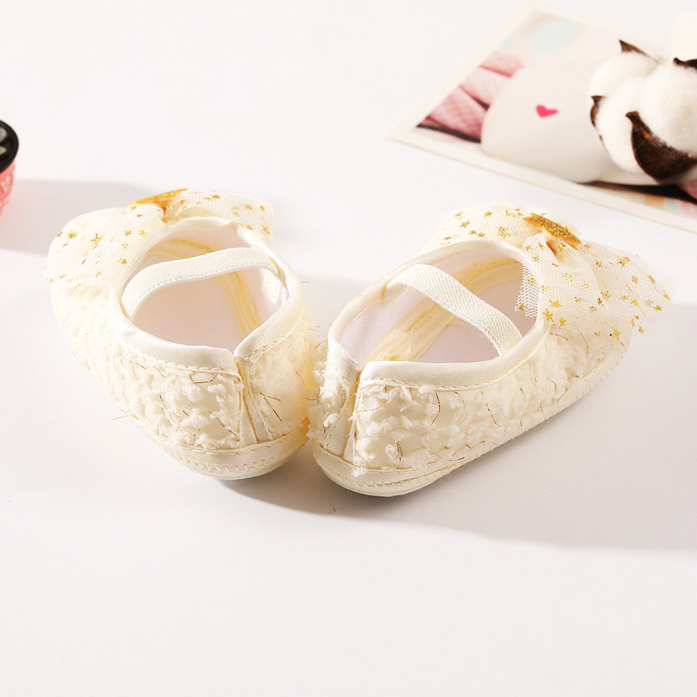 baby shoes  Beige with golden stars
