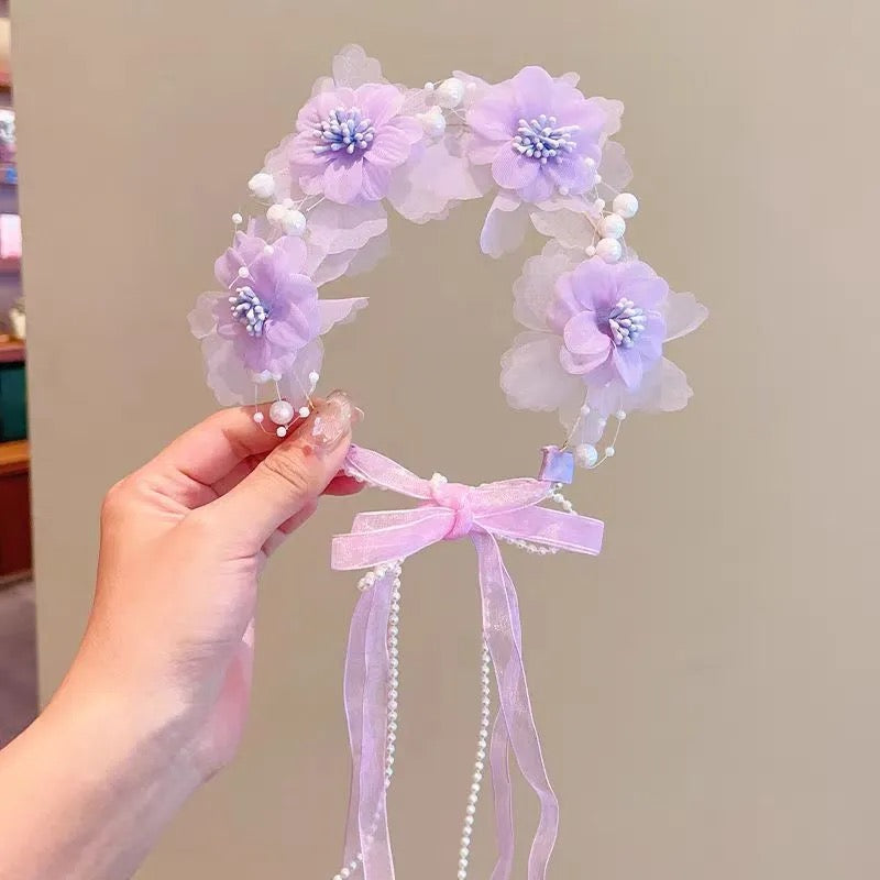 Kids headpiece with flowers, pearls and ribbon