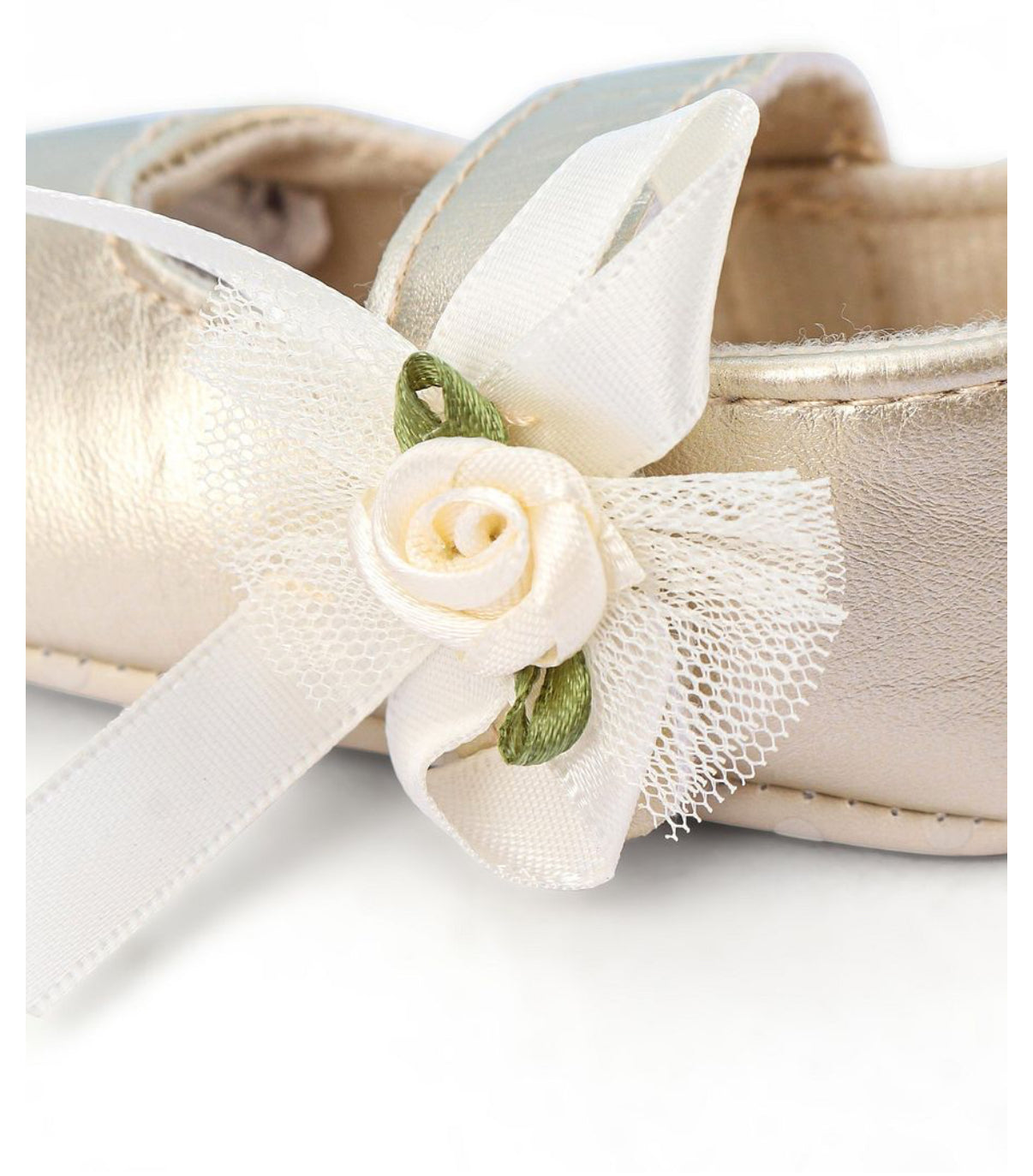 Baby leather shoes with flowers golden color soft sole