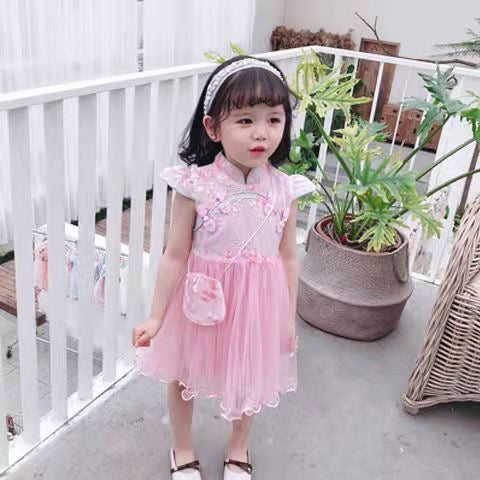 Flying sleeve girl dress with tulle skirt and bag