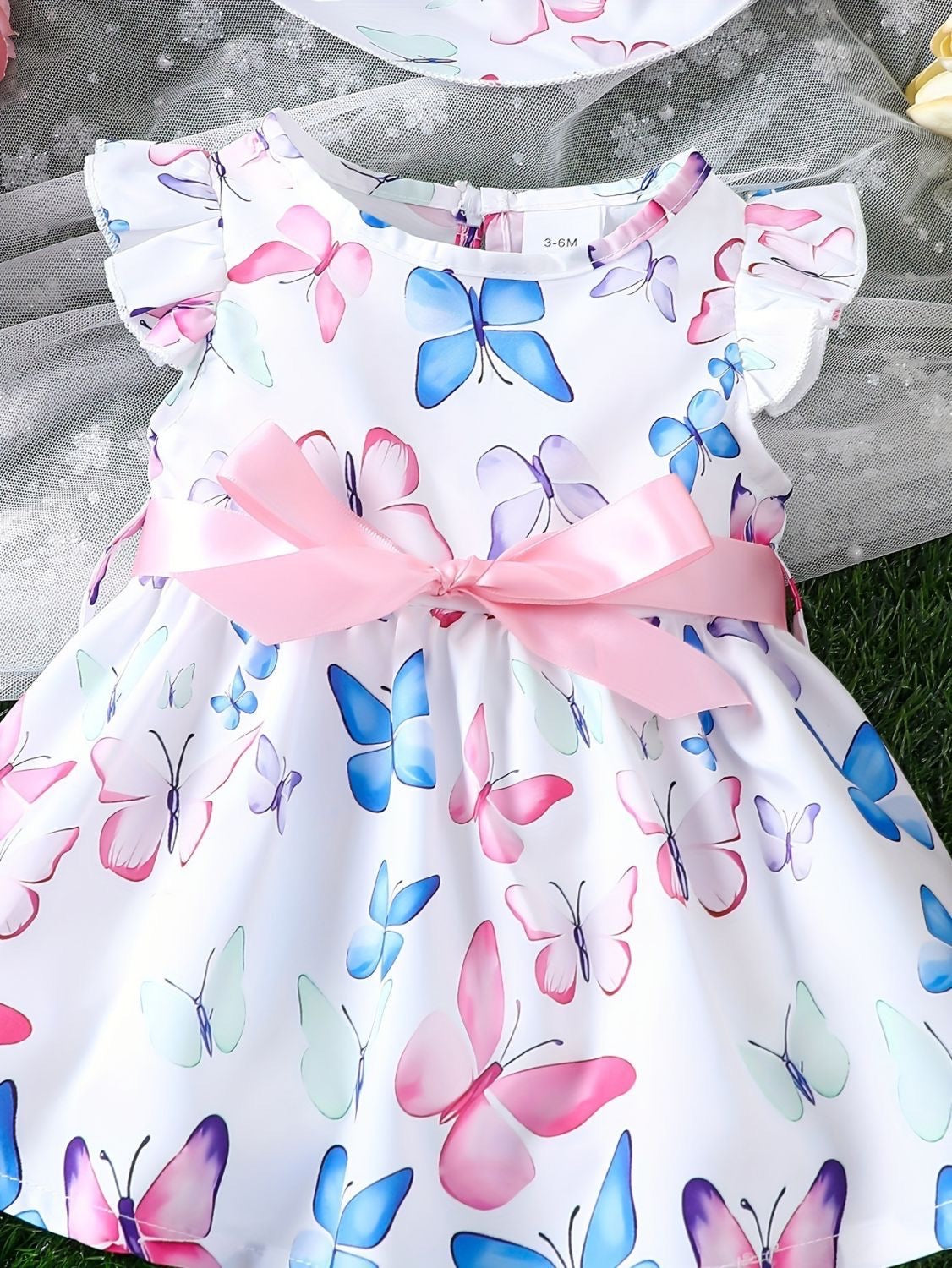 Set Cute dress with printed butterfly + hat