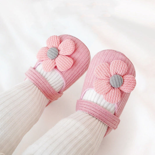 Baby pre-walker shoes with flowers pink