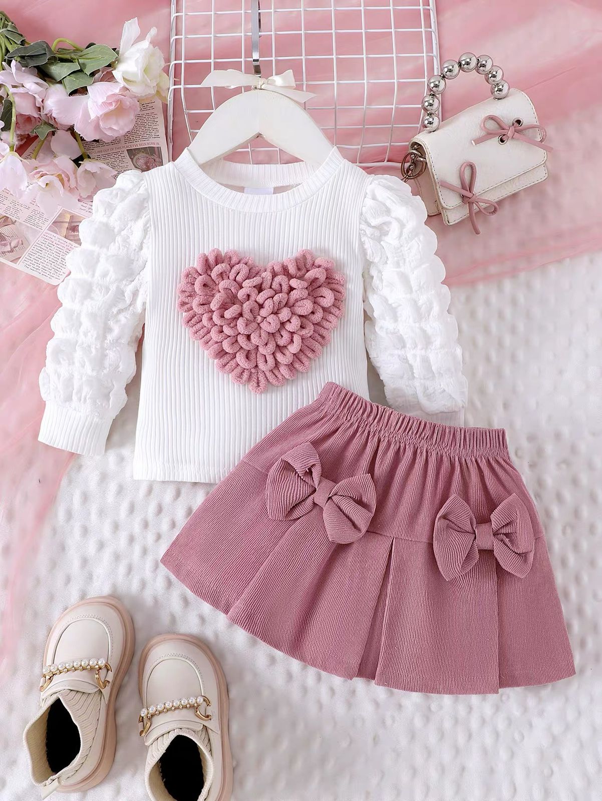 Set of 2 pcs puff long sleeve top + skirt .