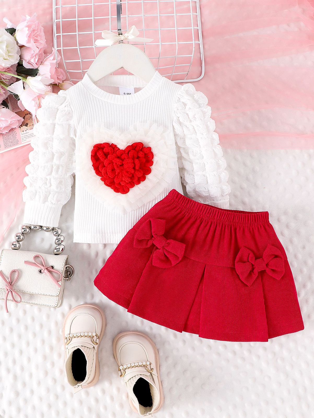 Set of 2 pcs puff long sleeve top + skirt .