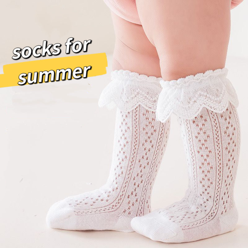 White Cotton baby socks with lace for summer