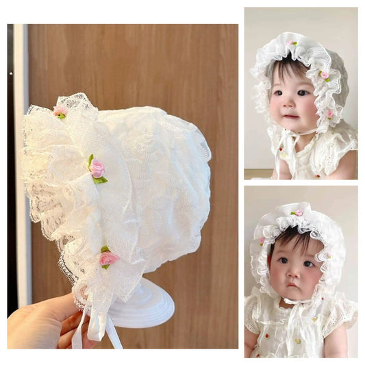 Baby hat with flowers