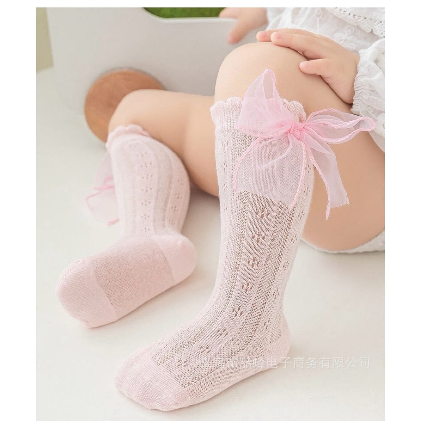 Pink Cotton baby socks with tulle bow knot