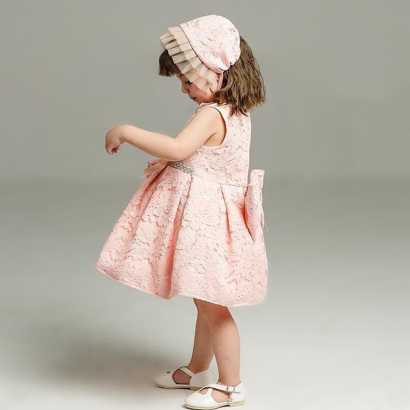 Pink dress with big removable bow knot + hat