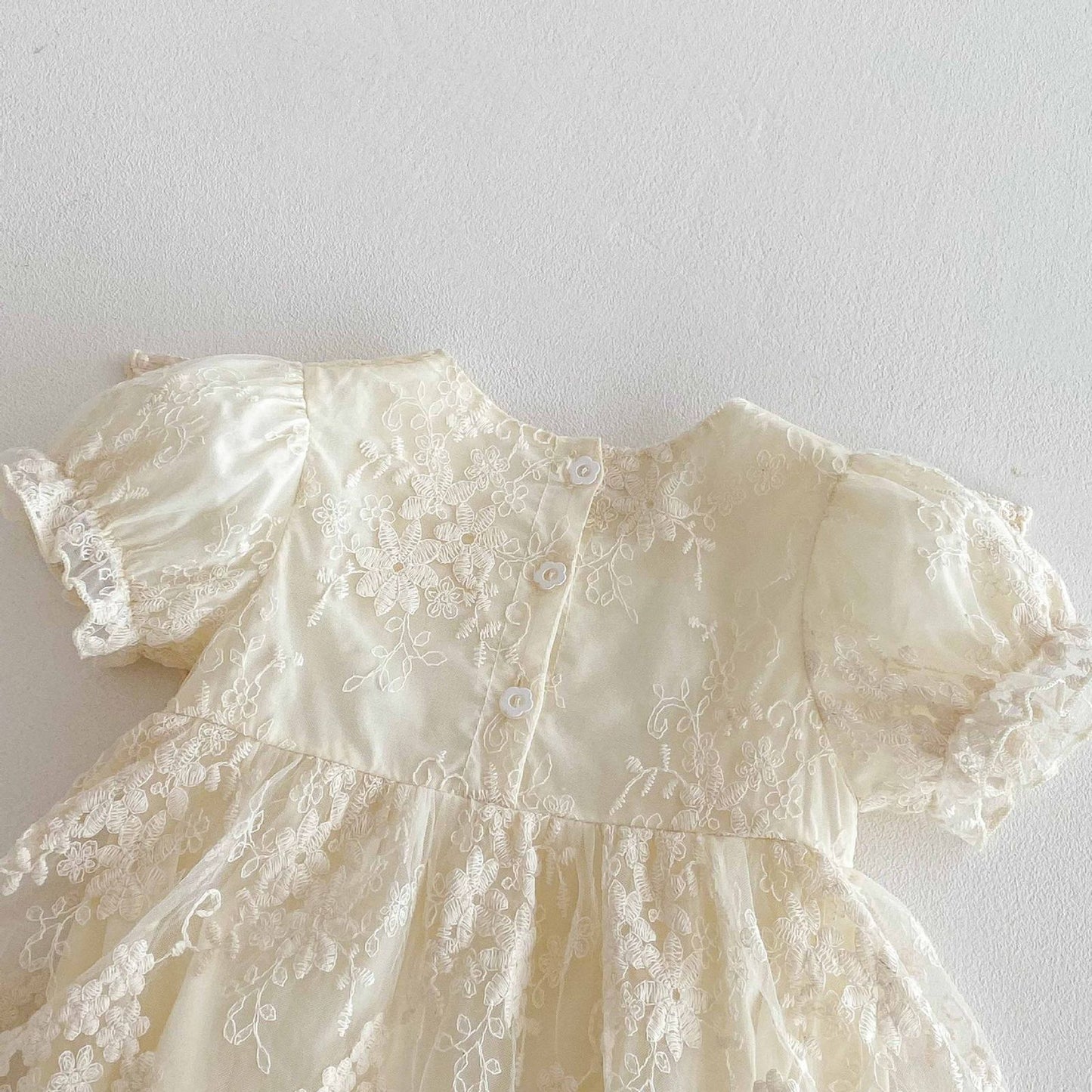 Vintage short sleeve Romper dress with lace collar beige color