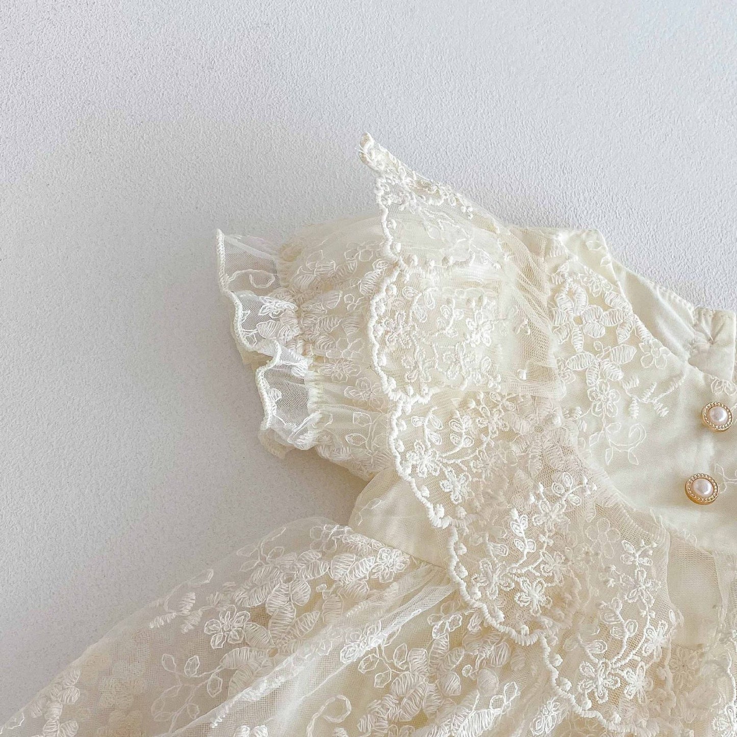 Vintage short sleeve Romper dress with lace collar beige color