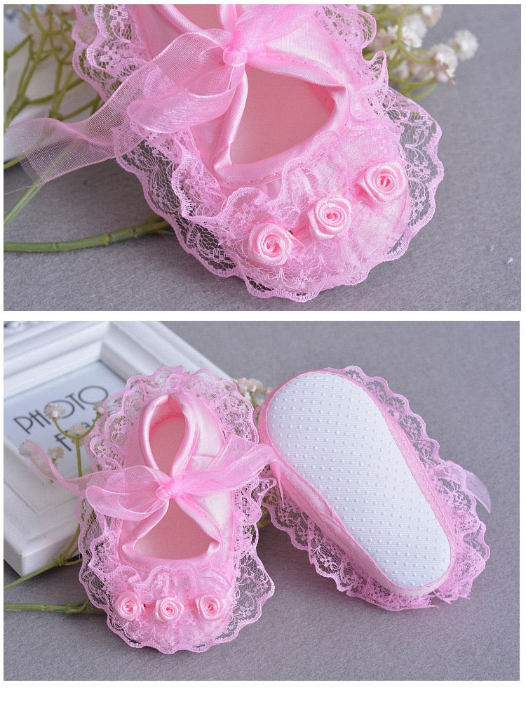 Baby pre-walker shoes lace and silk